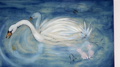 Natalie Gibson swan detail